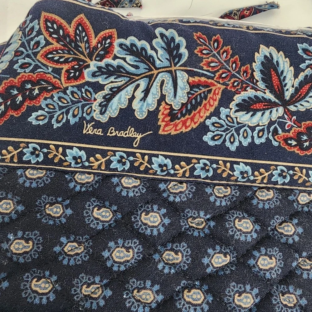 Vera Bradley Foldable Cosmetic Bag Hanging‎ Retired